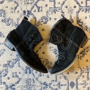 🧡Women’s Bucco Capensis Cowboy Boots, size 8.5